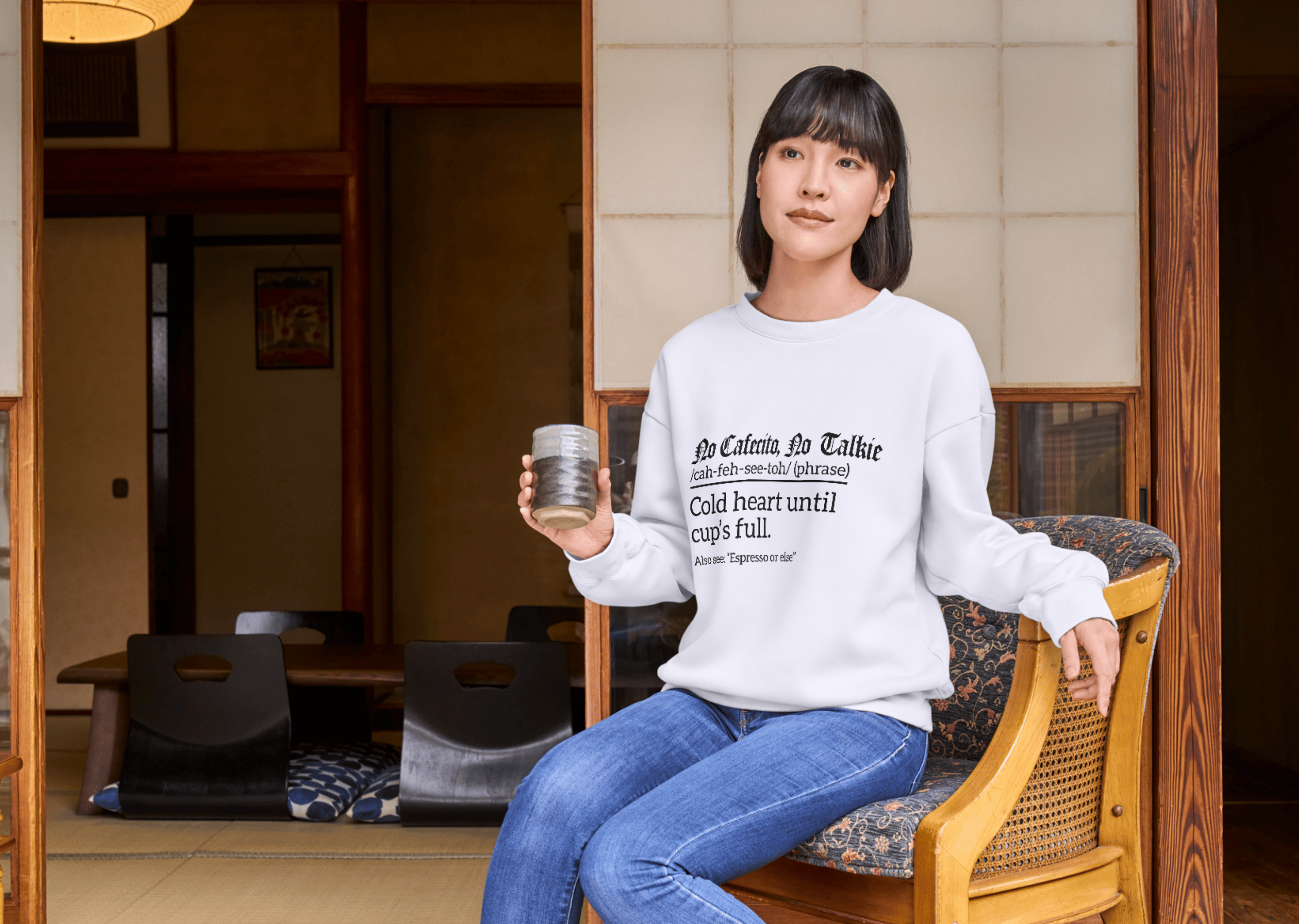 Sin cafecito, no hay conversación Sweatshirt